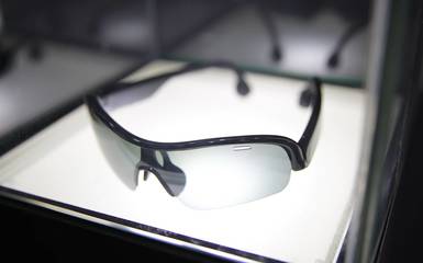 探訪韶音骨傳導(dǎo)耳機工廠 從眼鏡到未來，一場聽覺技術(shù)的革命